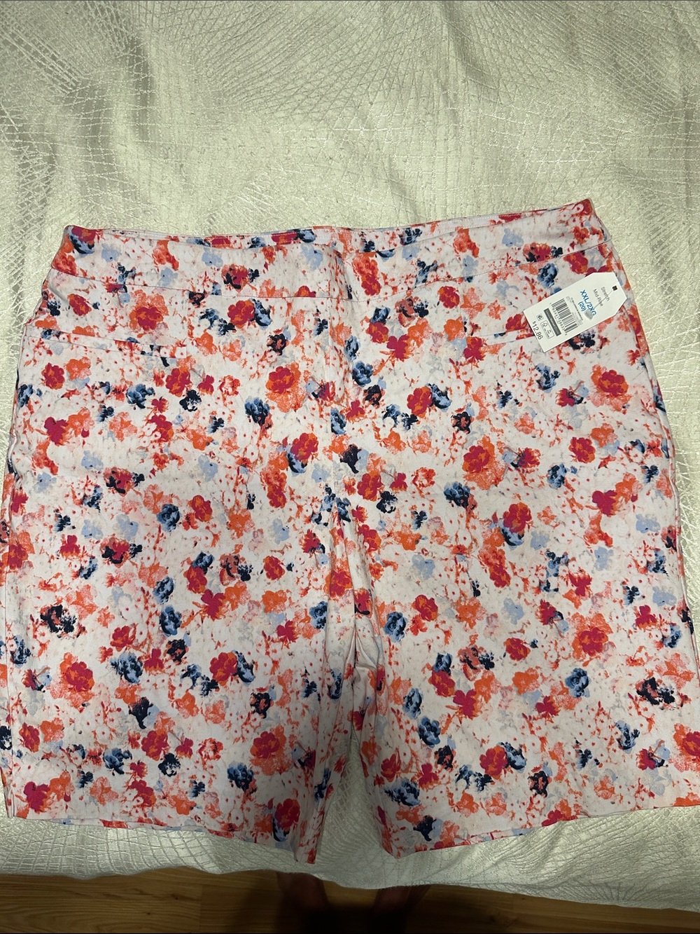 Time and Tru Floral Print Shorts in White, Pink, Blue